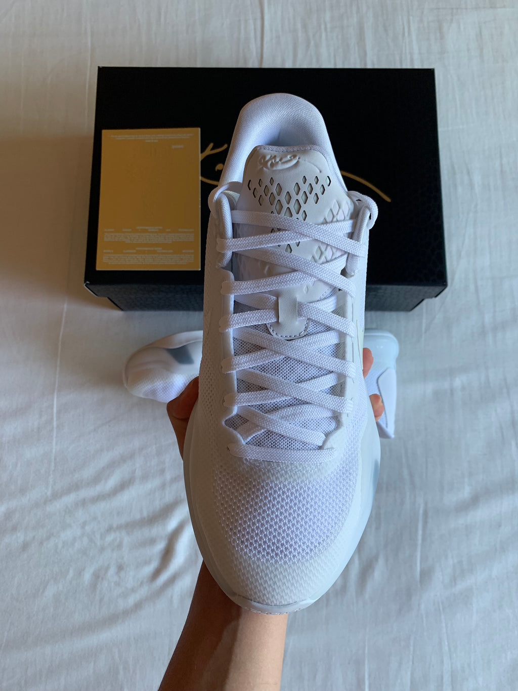 Nike Kobe 10 Protro Low "Halo"