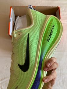 Nike Vomero Plus "Volt Tint Lime"