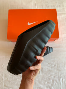 Nike Mind 001 "Triple Black"