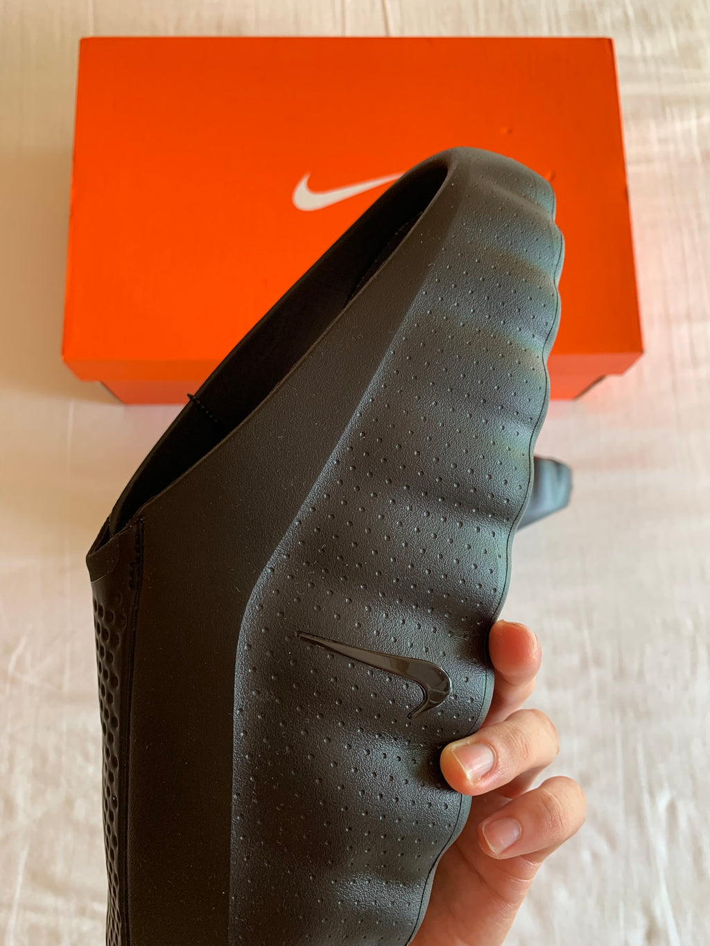 Nike Mind 001 "Triple Black"