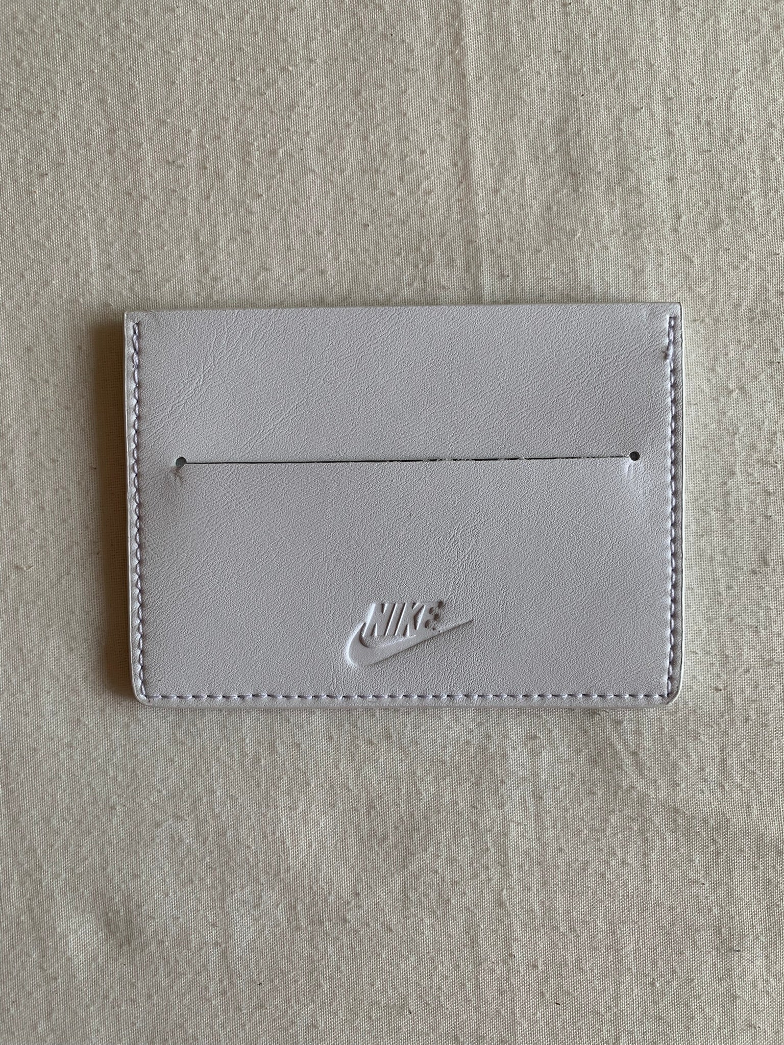 Cartera Tarjetero Air Force 1 "Blanca"