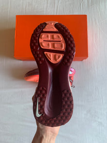 Nike Vomero 18 SE W "Light Redwood"