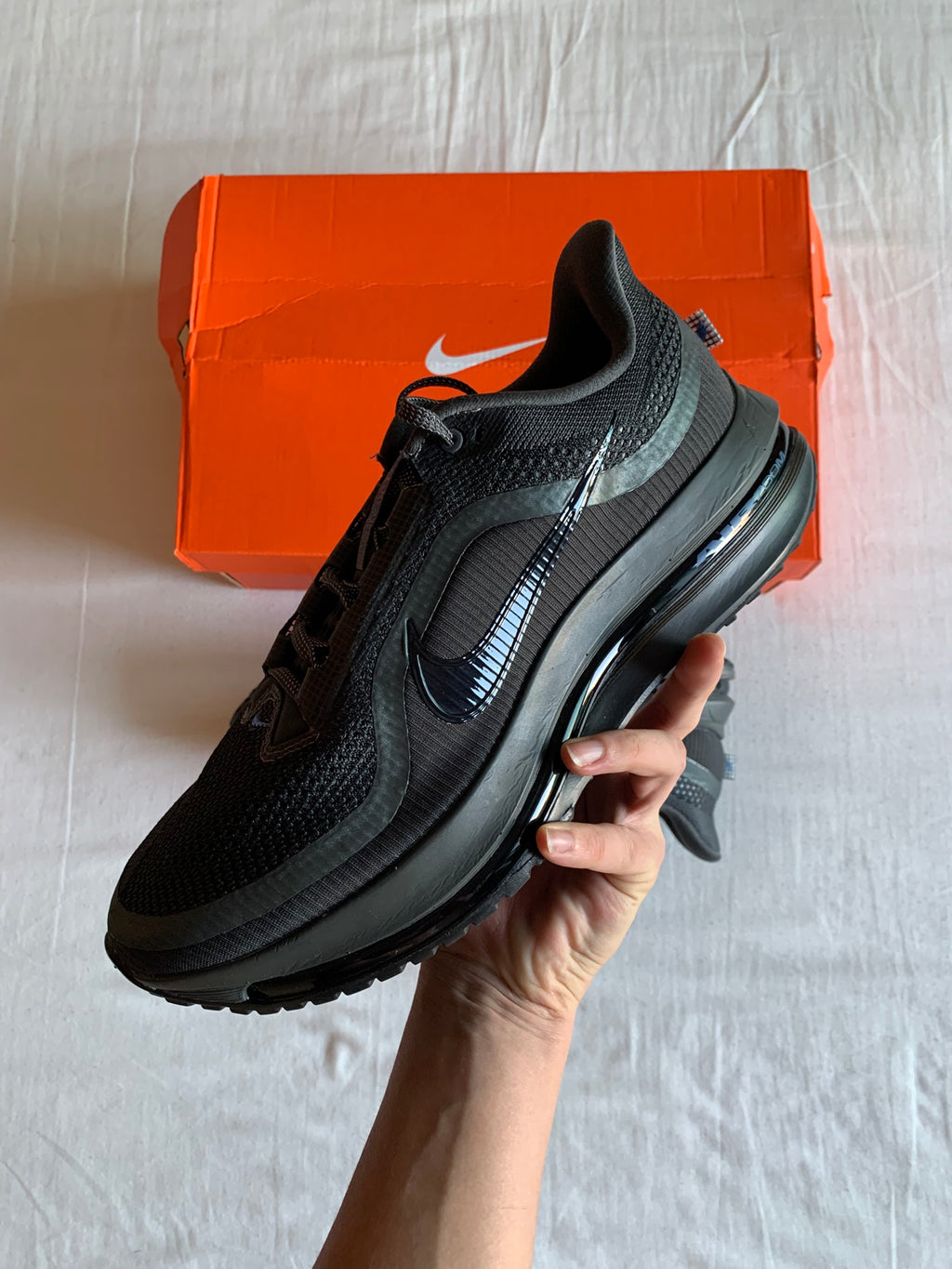 Nike Pegasus Premium "Anthracite Game Royal"