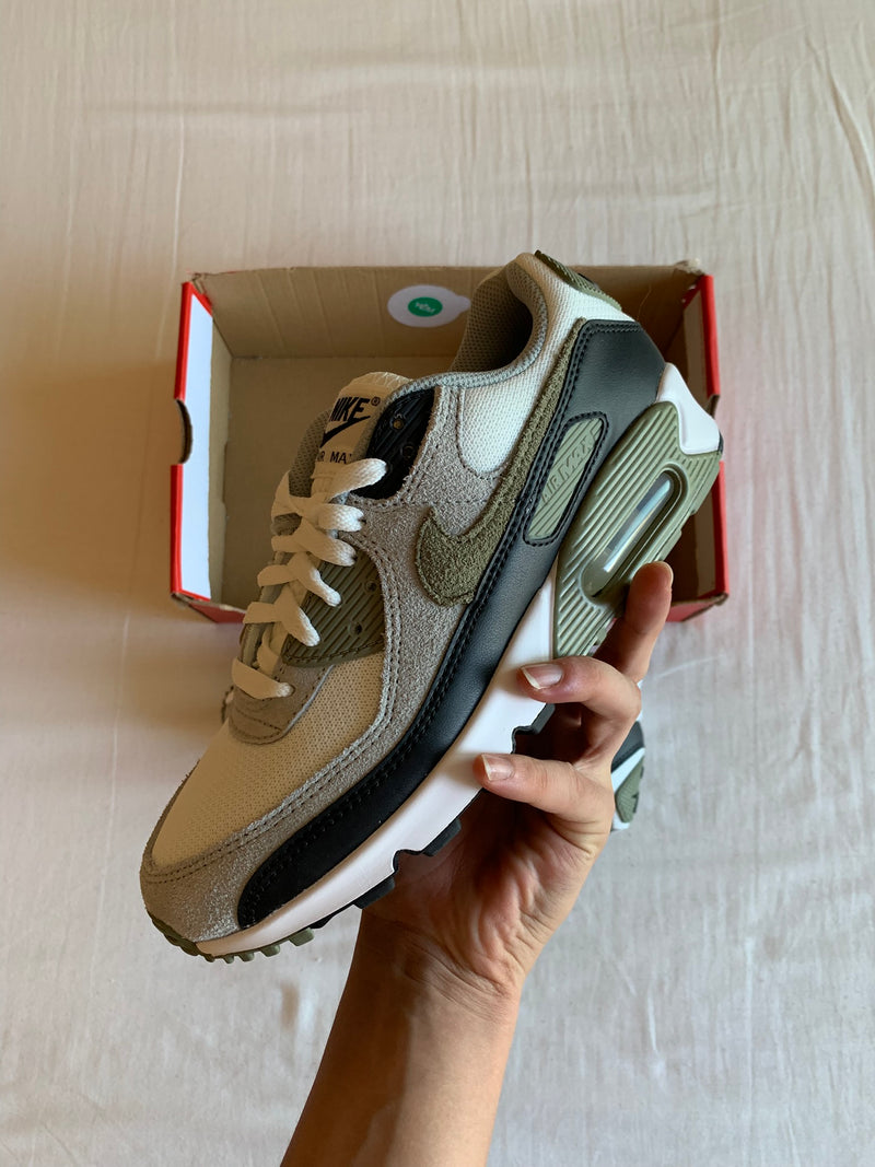 Nike Air Max 90 "Silver Sage"