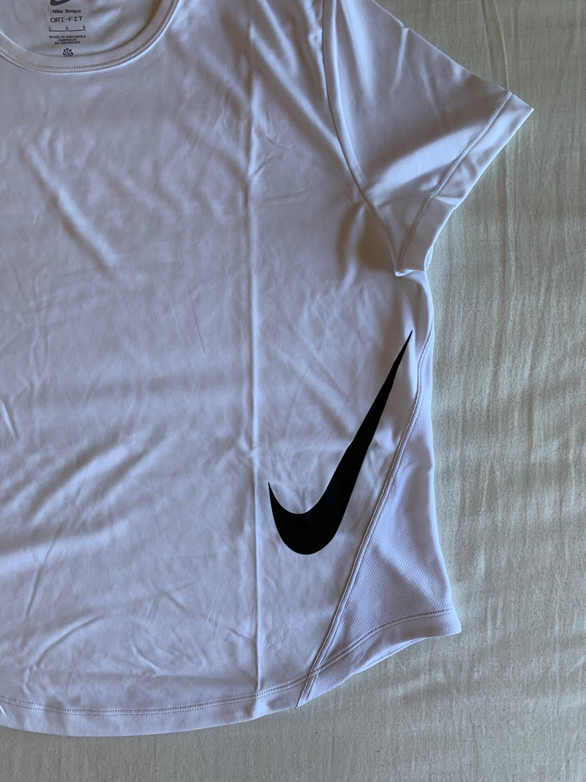 Camiseta Running Tempo Swoosh "Blanca"
