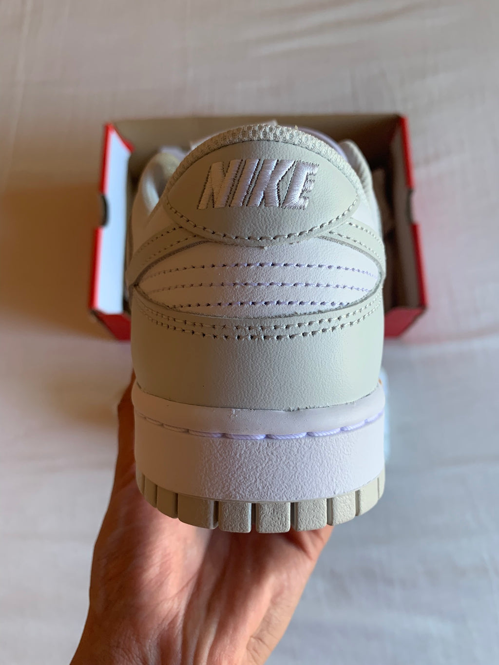 Nike Dunk Low W "Photon Dust"
