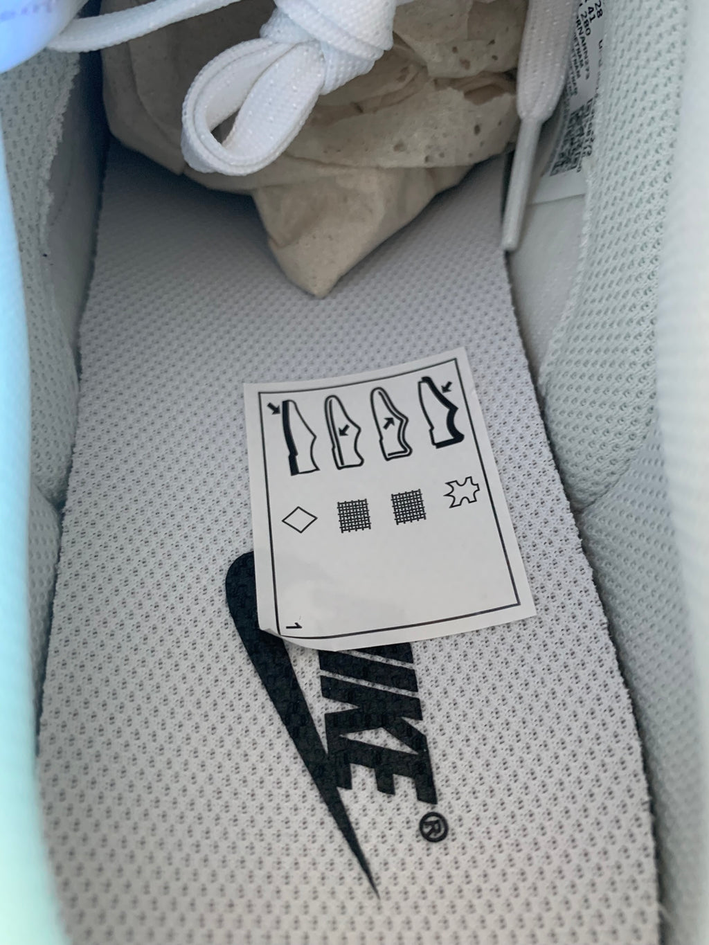 Nike Dunk Low W "Photon Dust"