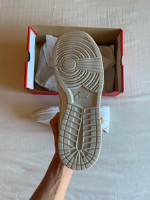 Nike Dunk Low W "Photon Dust"