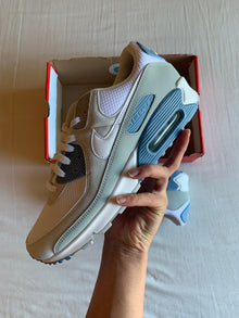 Nike Air Max 90 "Blue Crystal"