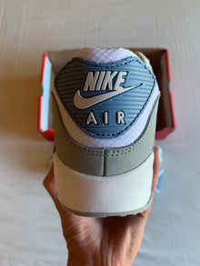 Nike Air Max 90 "Blue Crystal"