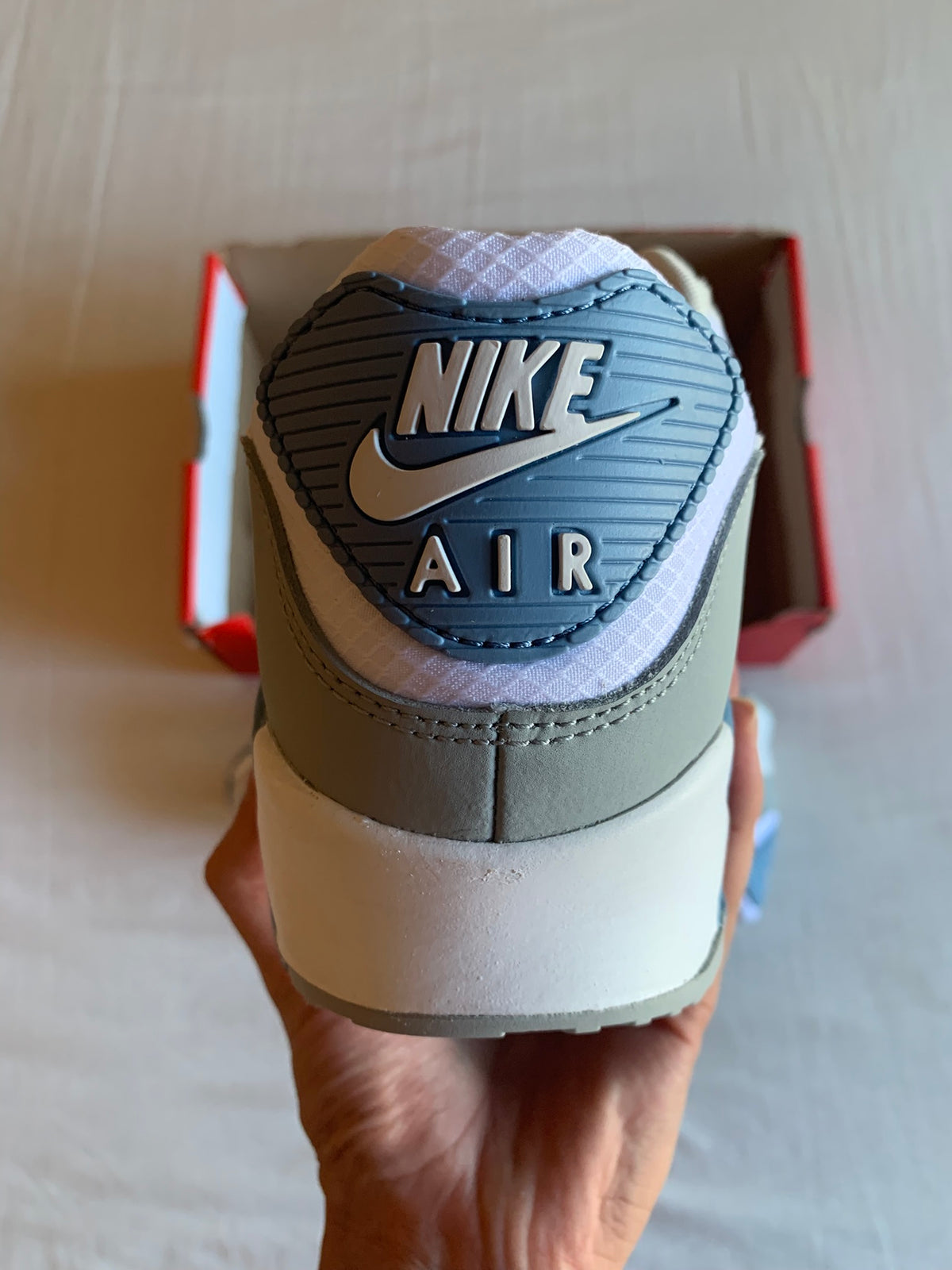 Nike Air Max 90 "Blue Crystal"