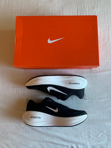 Nike Vomero Plus "Black White"