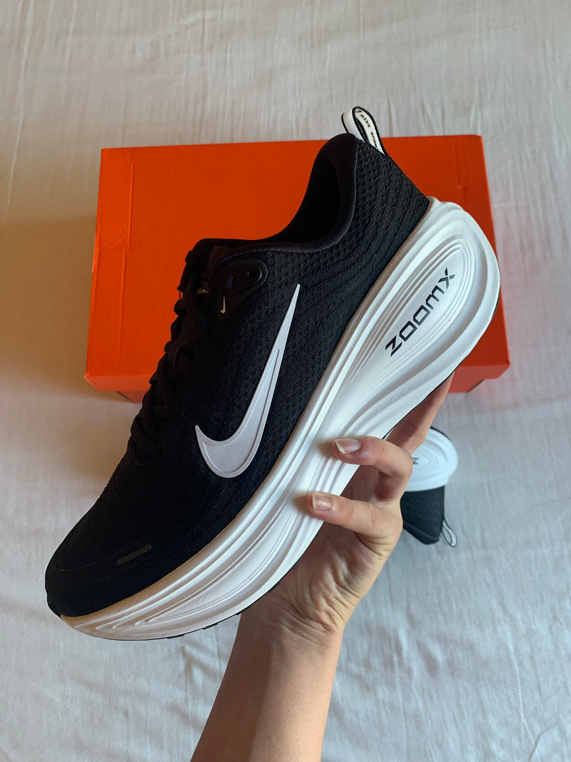 Nike Vomero Plus "Black White"