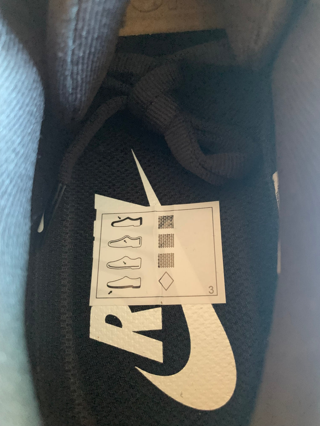 Nike Vomero Plus "Black White"
