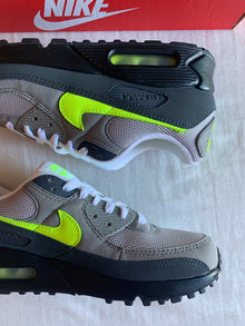 Nike Air Max 90 "Neon"