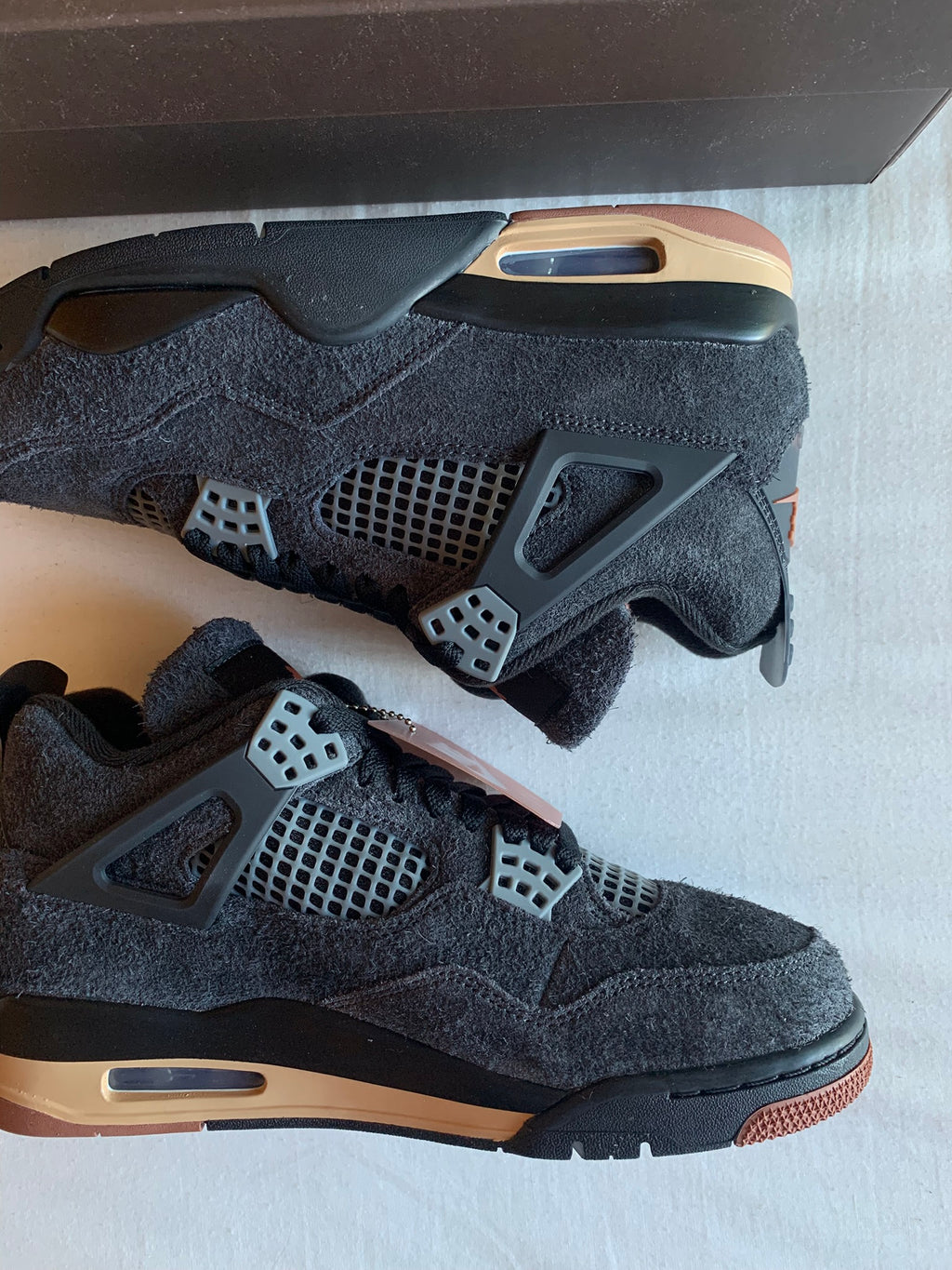 Jordan 4 Retro "London"