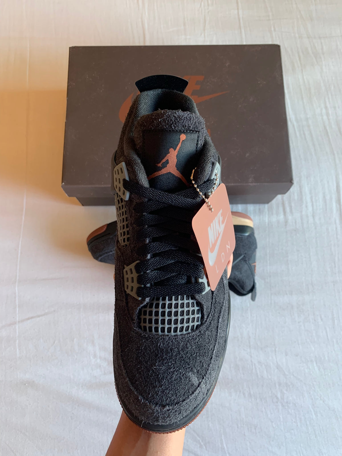 Jordan 4 Retro "London"
