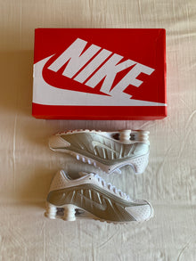 Nike Shox R4 "Metallic Silver"