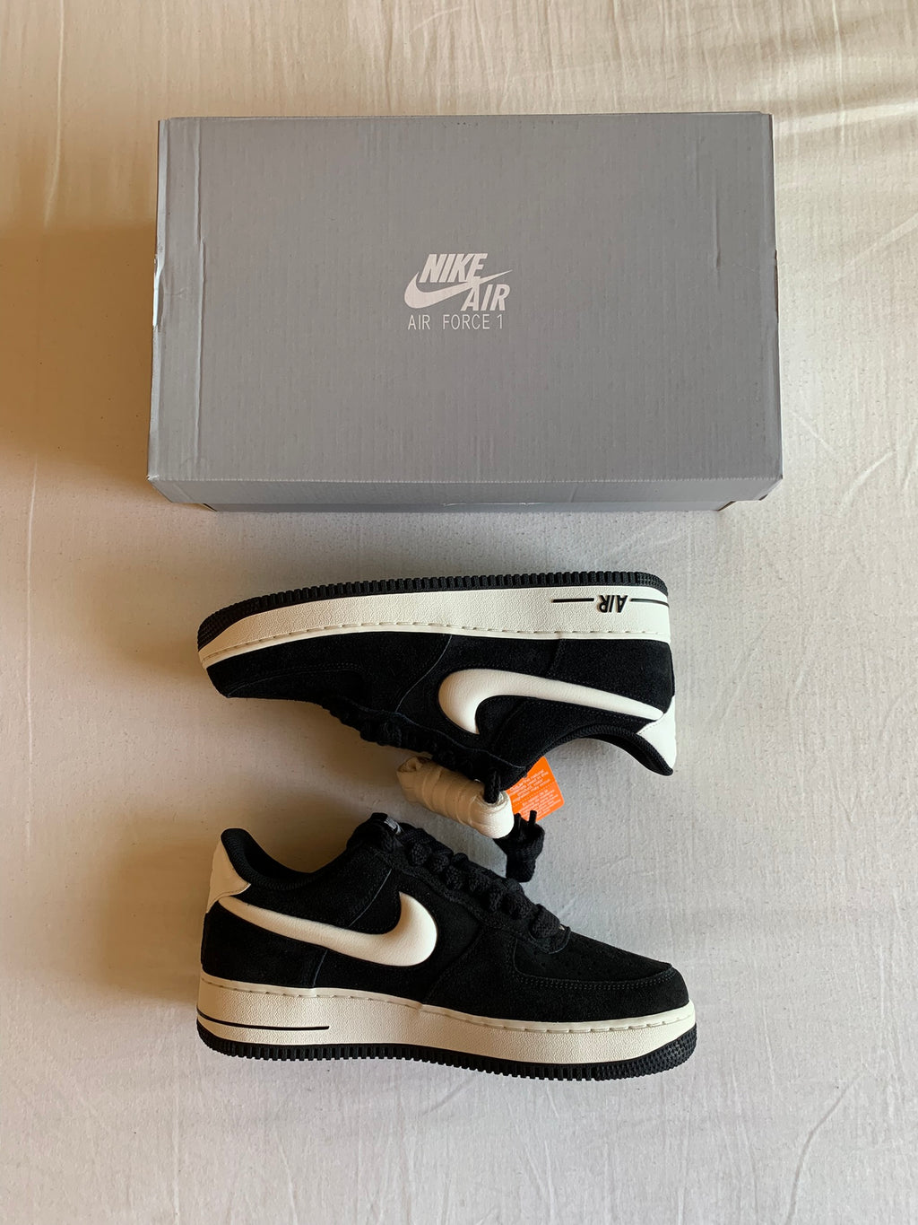 Nike Air Force 1 07 LV8 "Black Sail"