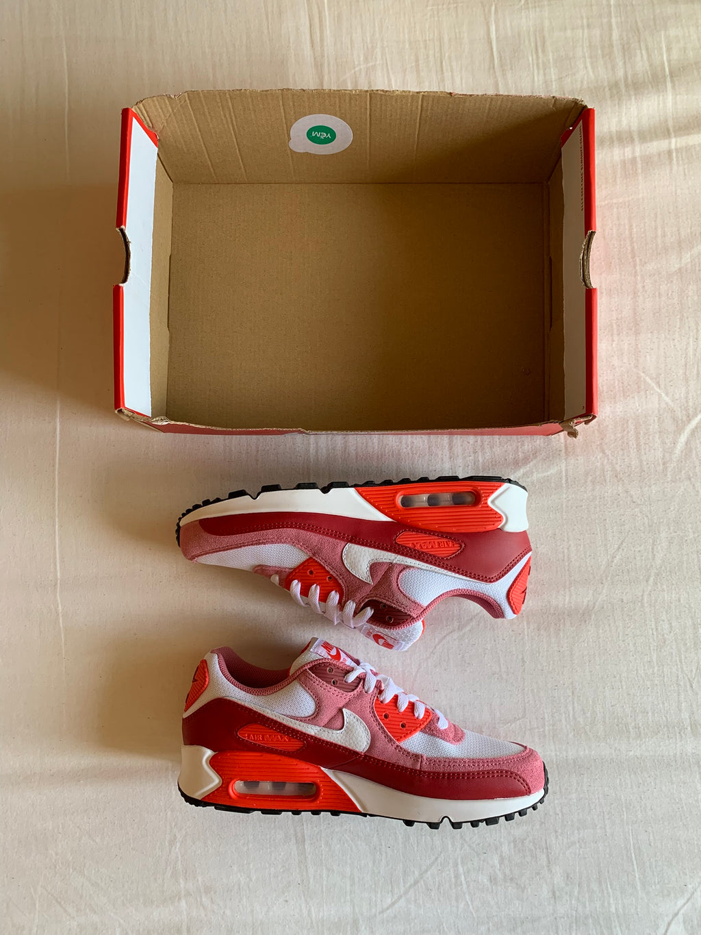 Nike Air Max 90 "Peony Light Crimson"