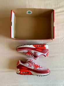 Nike Air Max 90 "Peony Light Crimson"