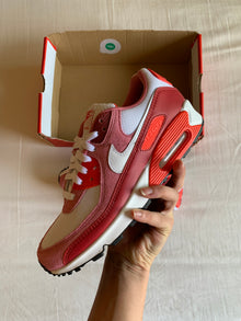 Nike Air Max 90 "Peony Light Crimson"