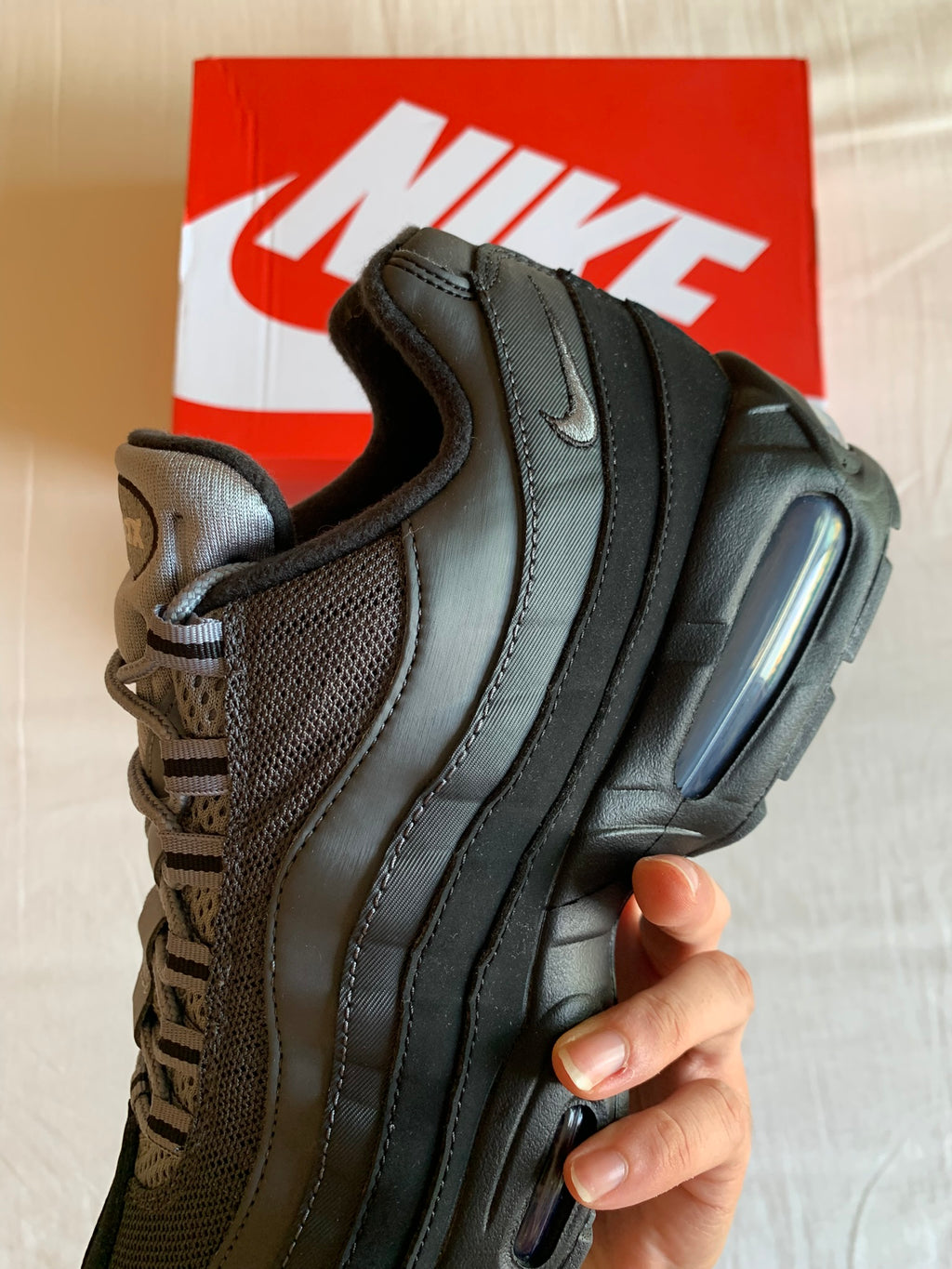 Nike Air Max 95 OG Big Bubble "Blast Anthracite"