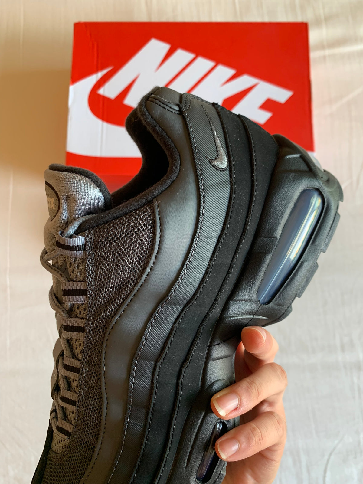 Nike Air Max 95 OG Big Bubble "Blast Anthracite"