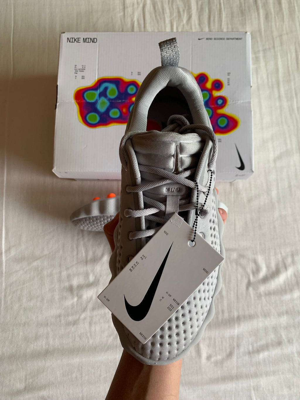 Nike Mind 002 W "Light Smoke Grey"
