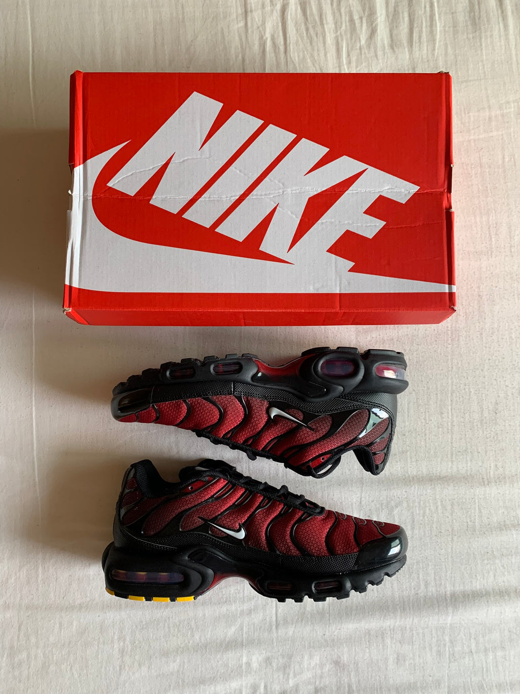 Nike Air Max Plus "Tough Red Black"