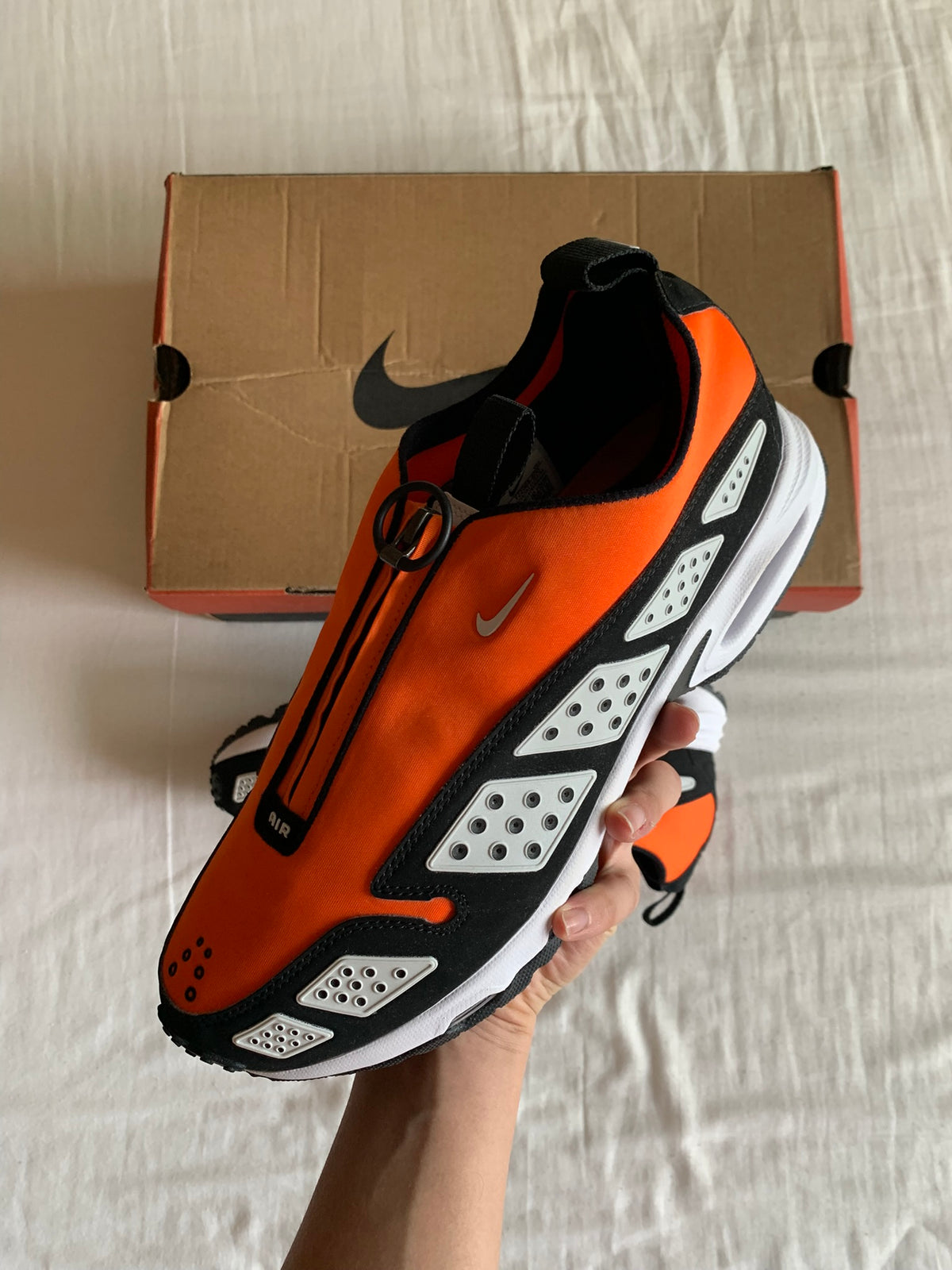 Nike Air Max SNDR "Safety Orange"