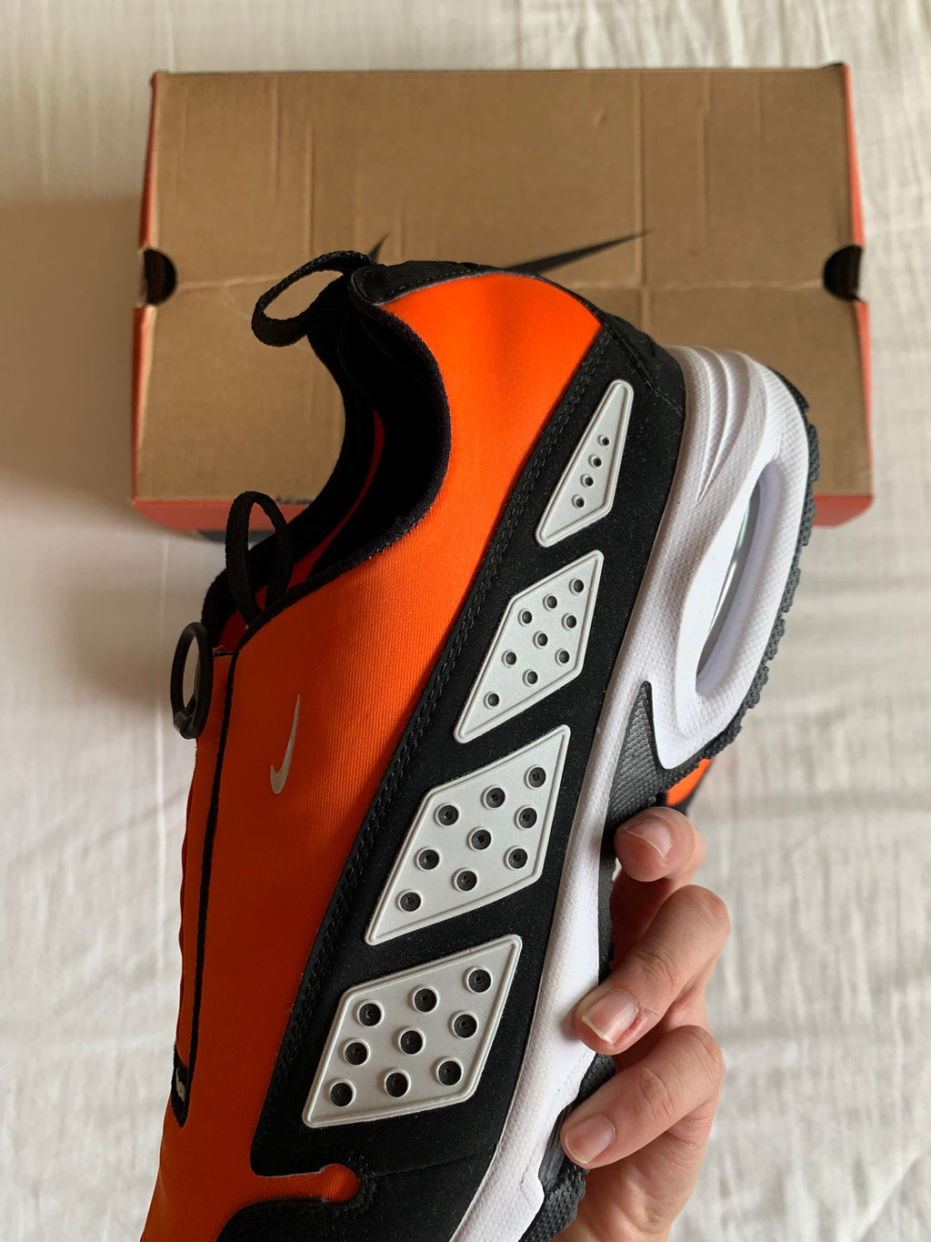 Nike Air Max SNDR "Safety Orange"