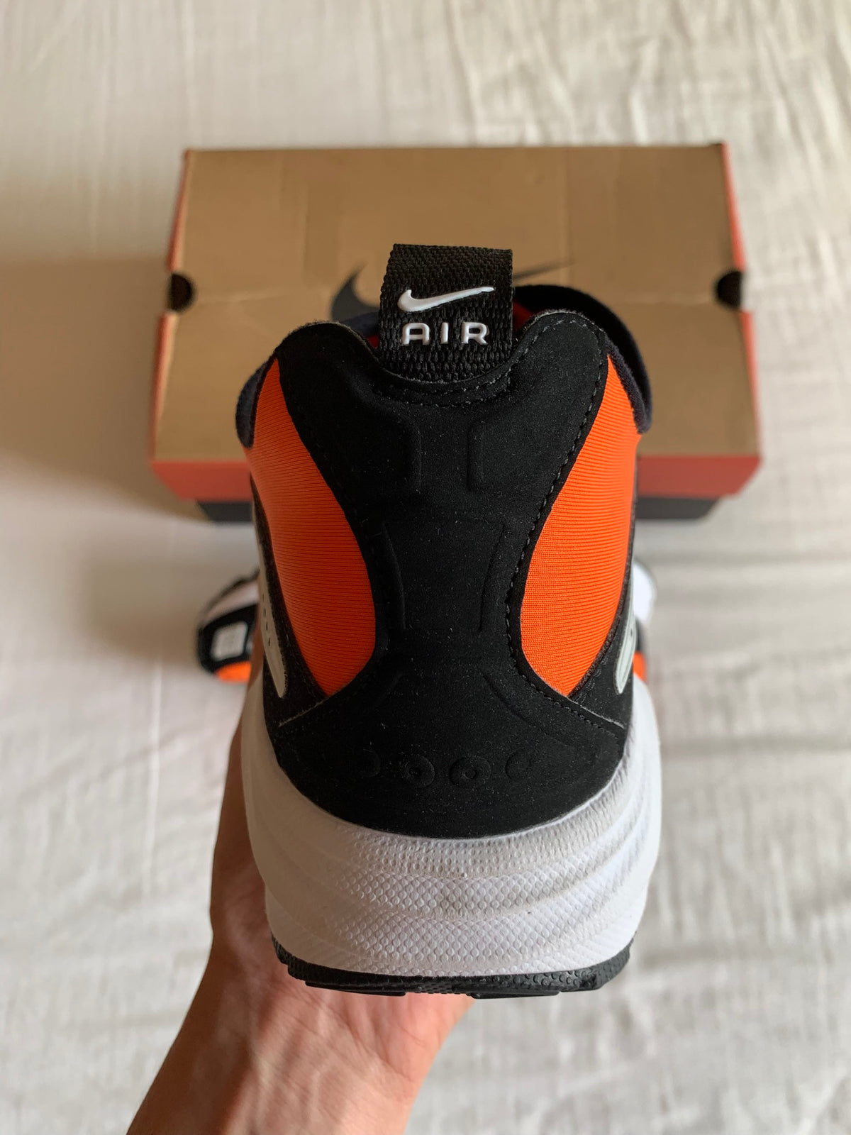 Nike Air Max SNDR "Safety Orange"