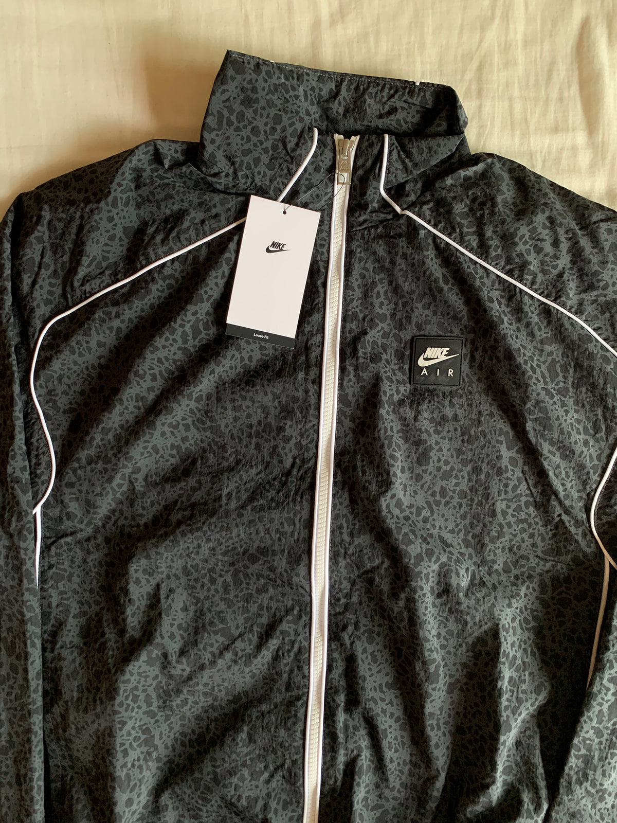 Chaqueta Air Safari Print "Negra"