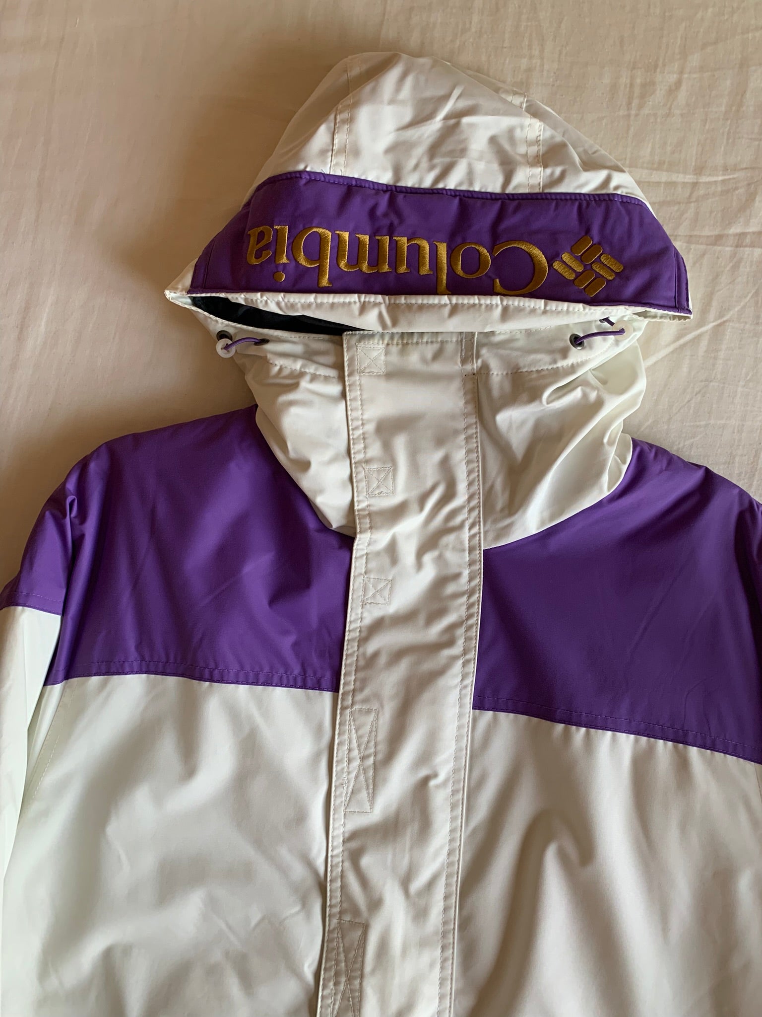 Anorak Columbia Vintage Crudo y Morado