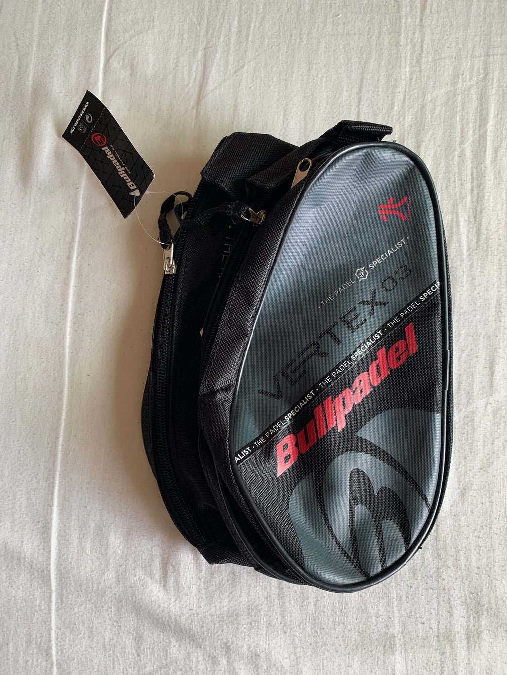 Paletero Bullpadel Vertex 03
