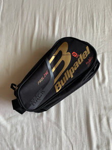 Funda de Pala Bullpadel Negra y Dorada