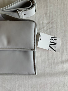 Bolso Bandolera Acolchado Zara Gris