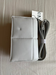 Bolso Bandolera Acolchado Zara Gris