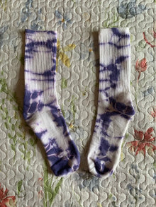 Calcetines Bershka Tie-Dye Morados y Blancos