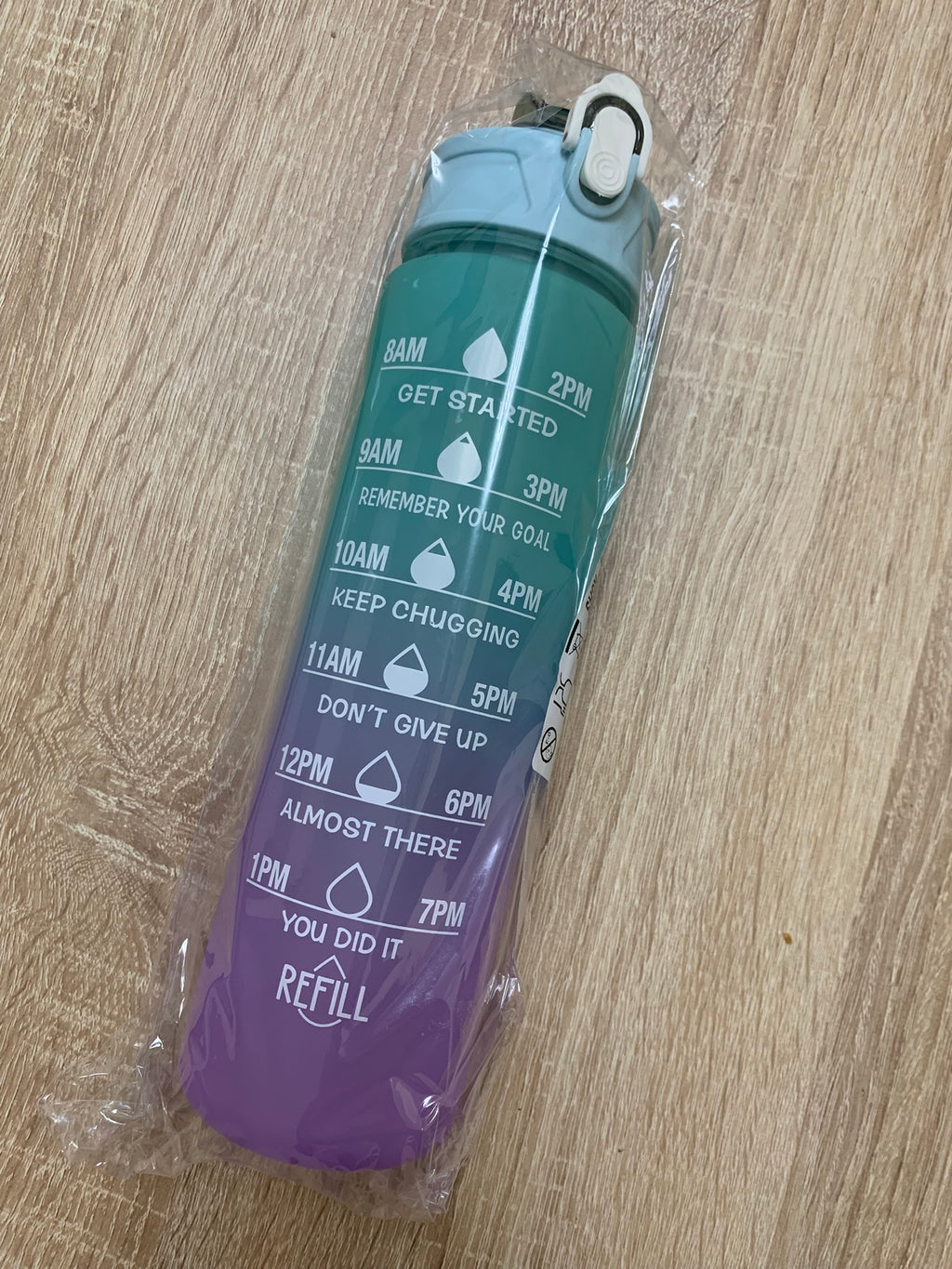 Botella Deportiva 900 ml "Verde/Morado"
