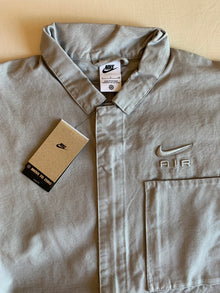 Camisa Nike Air Manga Corta Gris