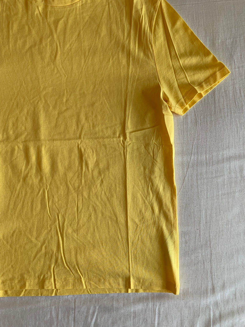 Camiseta ASOS Design Oversize Amarilla