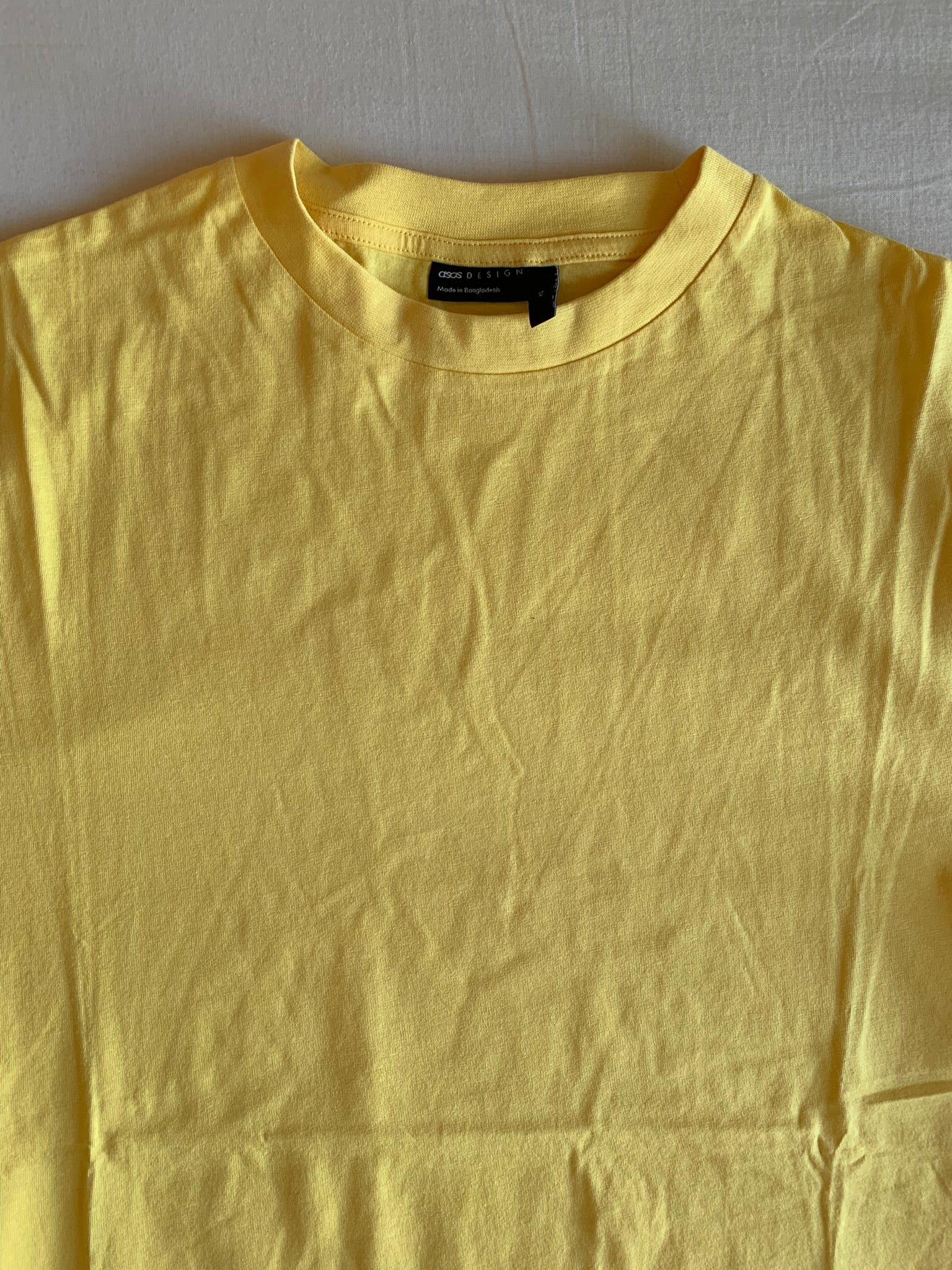 Camiseta ASOS Design Oversize Amarilla