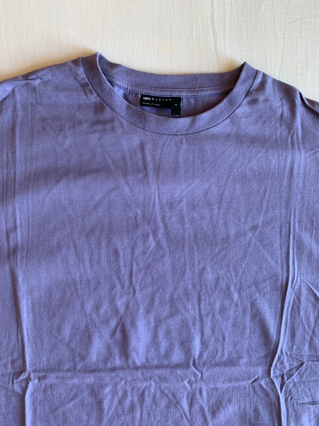 Camiseta ASOS Design Oversize Lila