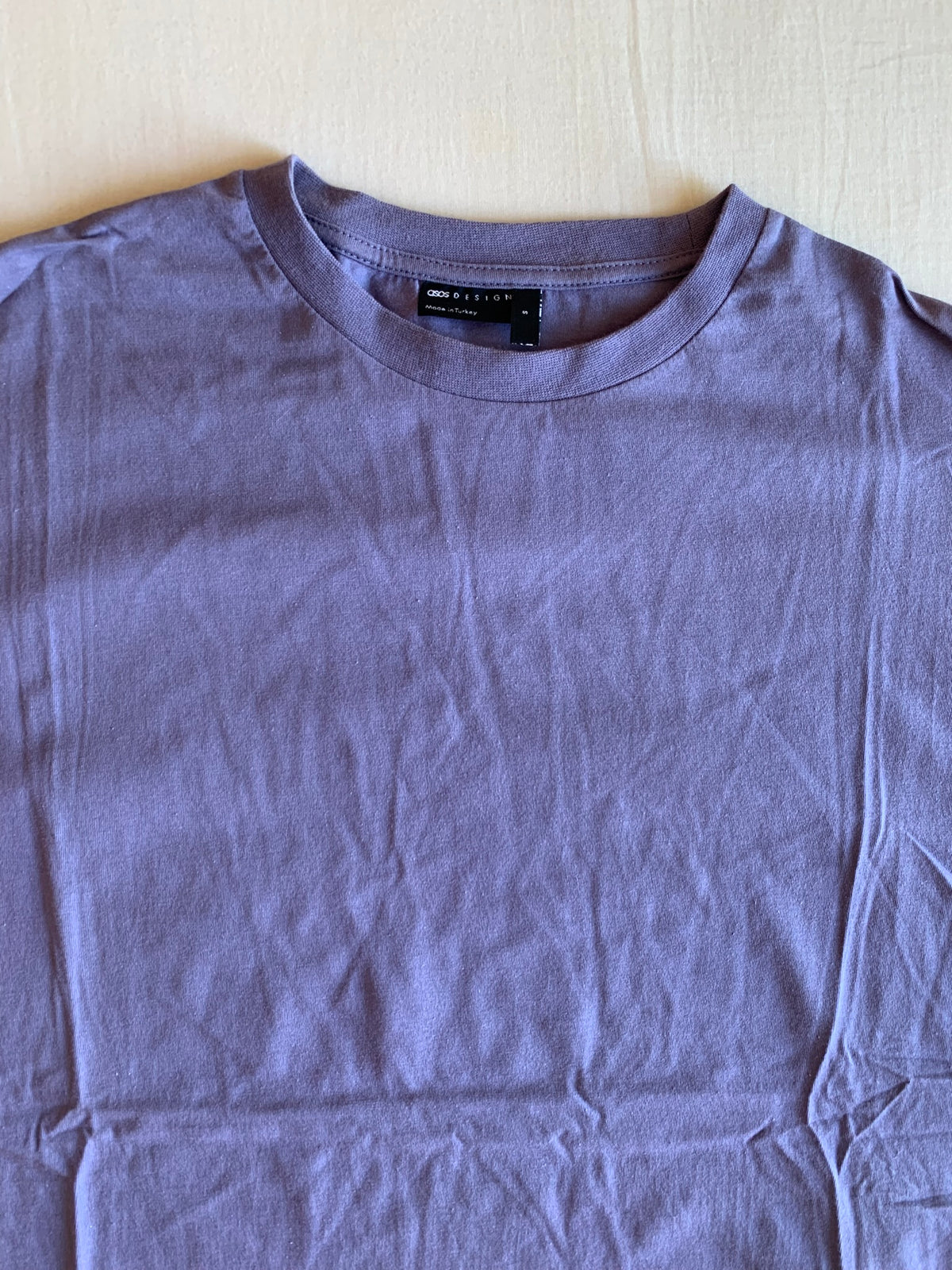 Camiseta ASOS Design Oversize Lila