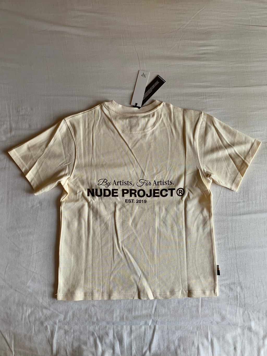 Camiseta Nude Project By Artists For Artists Crudo