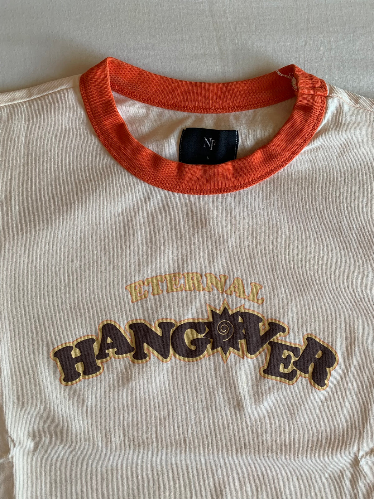 Camiseta Crop Nude Project Eternal Hangover