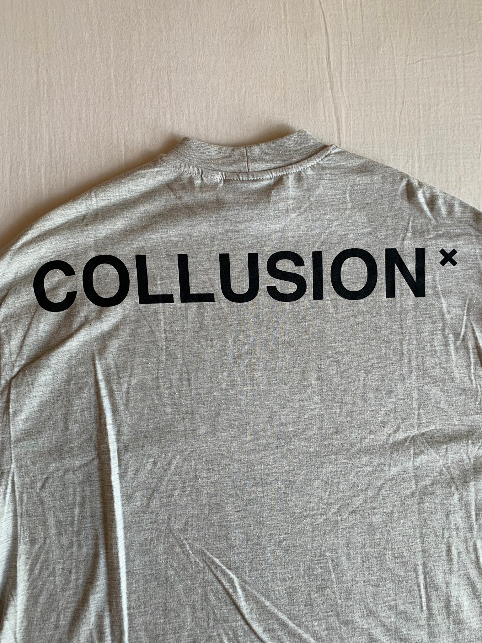 Camiseta Collusion Oversize Gris