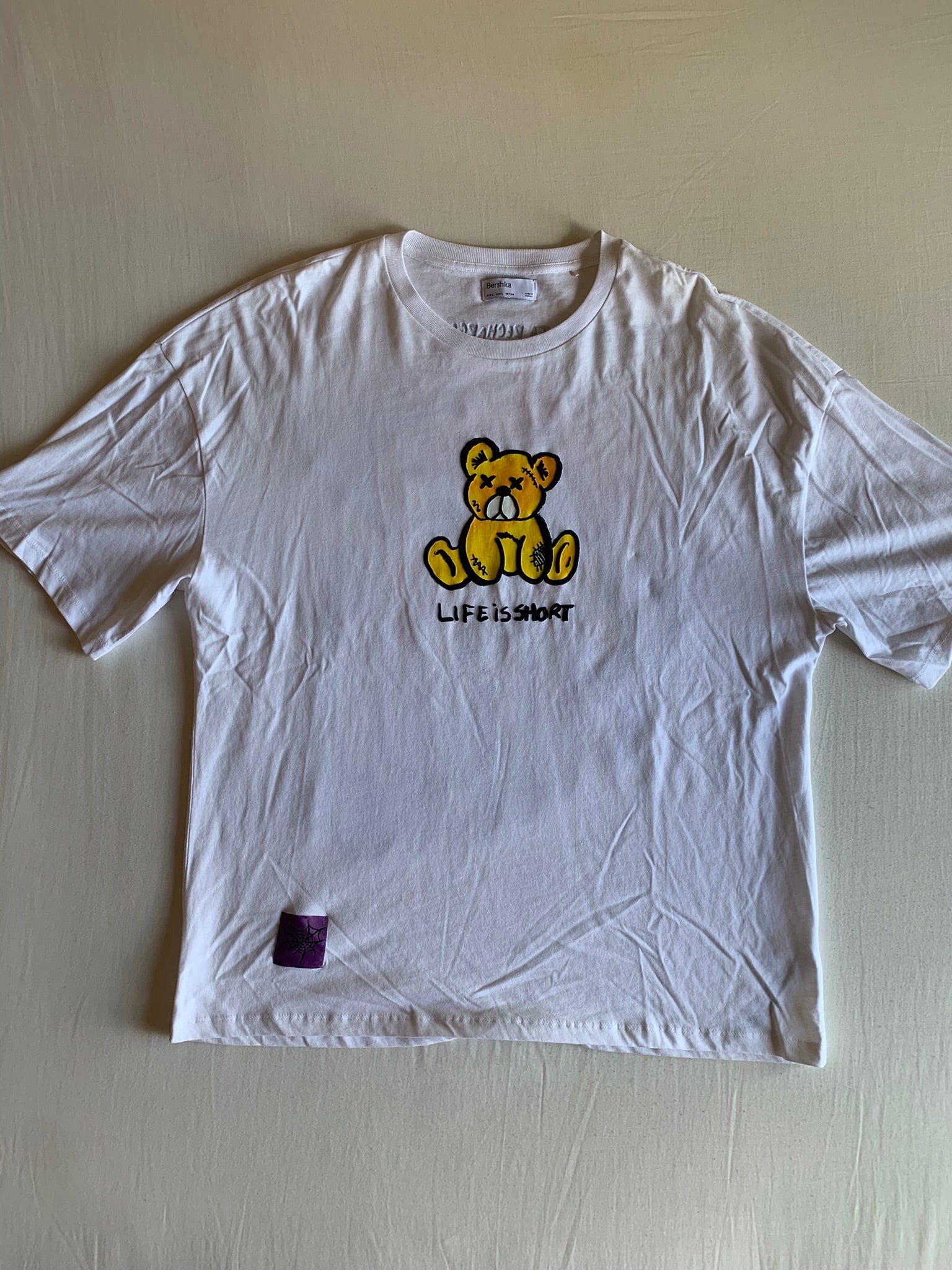 Camiseta Bershka Oversize Life Is Short